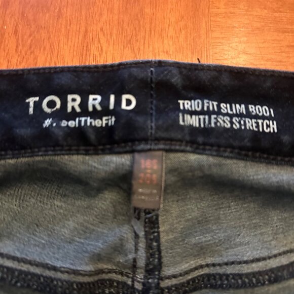 Torrid Trio Fit Slim Boot Jeans Limitless Stretch Dark Wash Size 20W - Picture 6 of 9